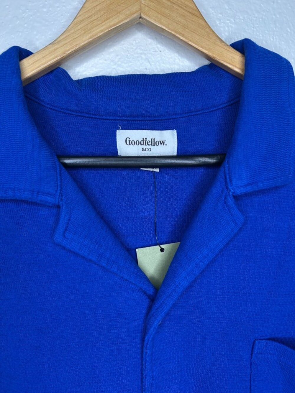 NWT Woven Men's Full Button Camp Shirt - Goodfellow & Co Blue XXL - Picture 3 of 5